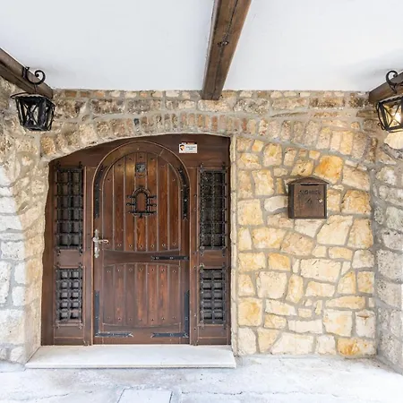 Stone House Srida Apartment Baska Voda Exterior photo
