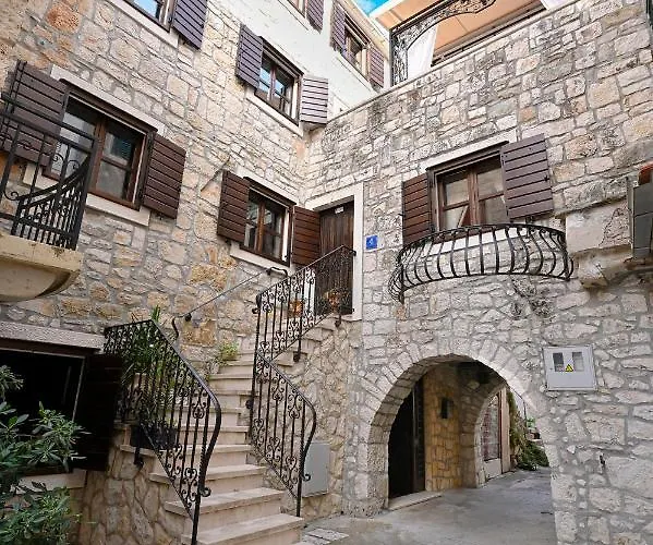 Stone House Srida