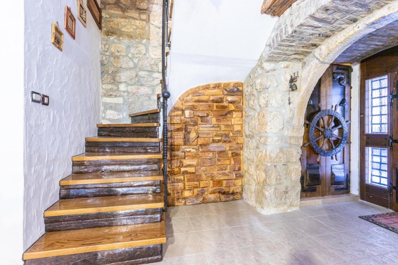 Stone House Srida * Baska Voda