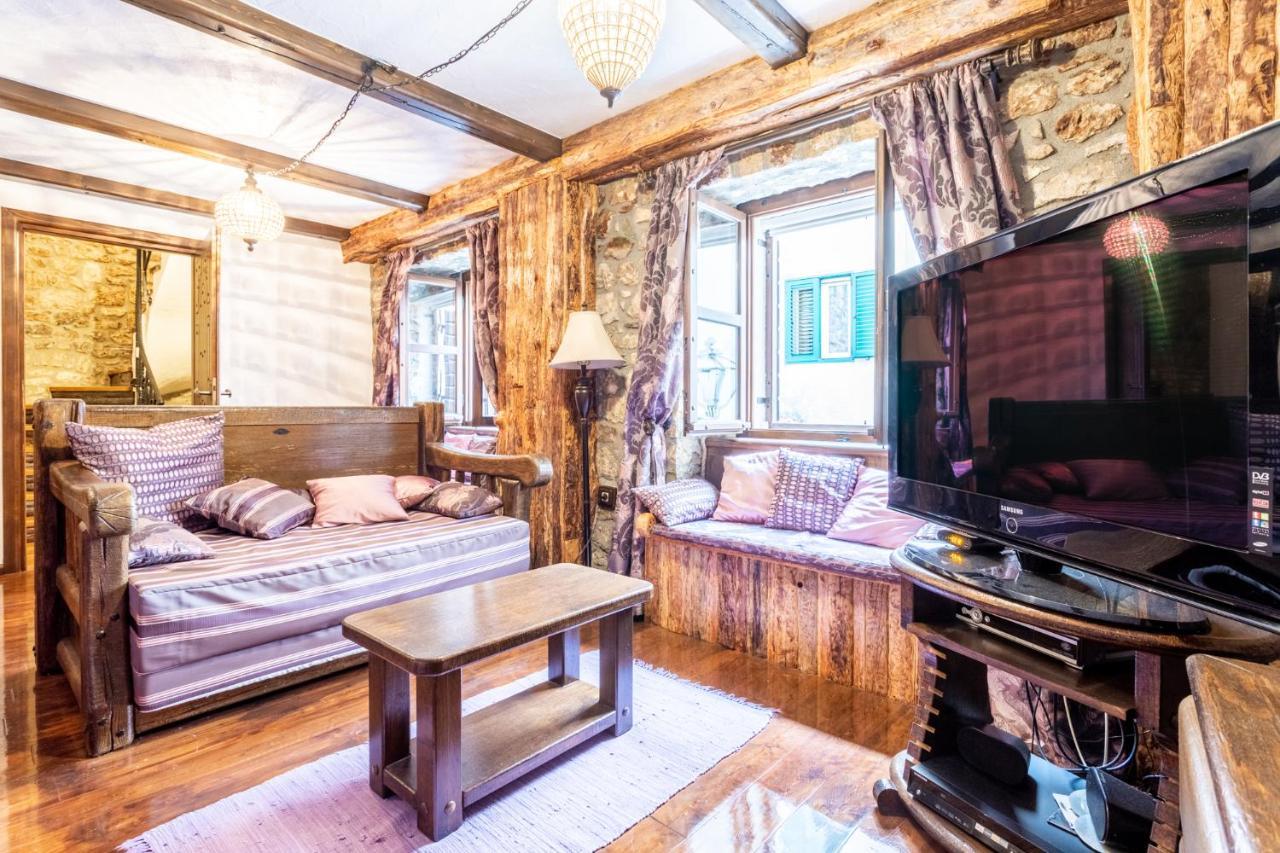Stone House Srida
